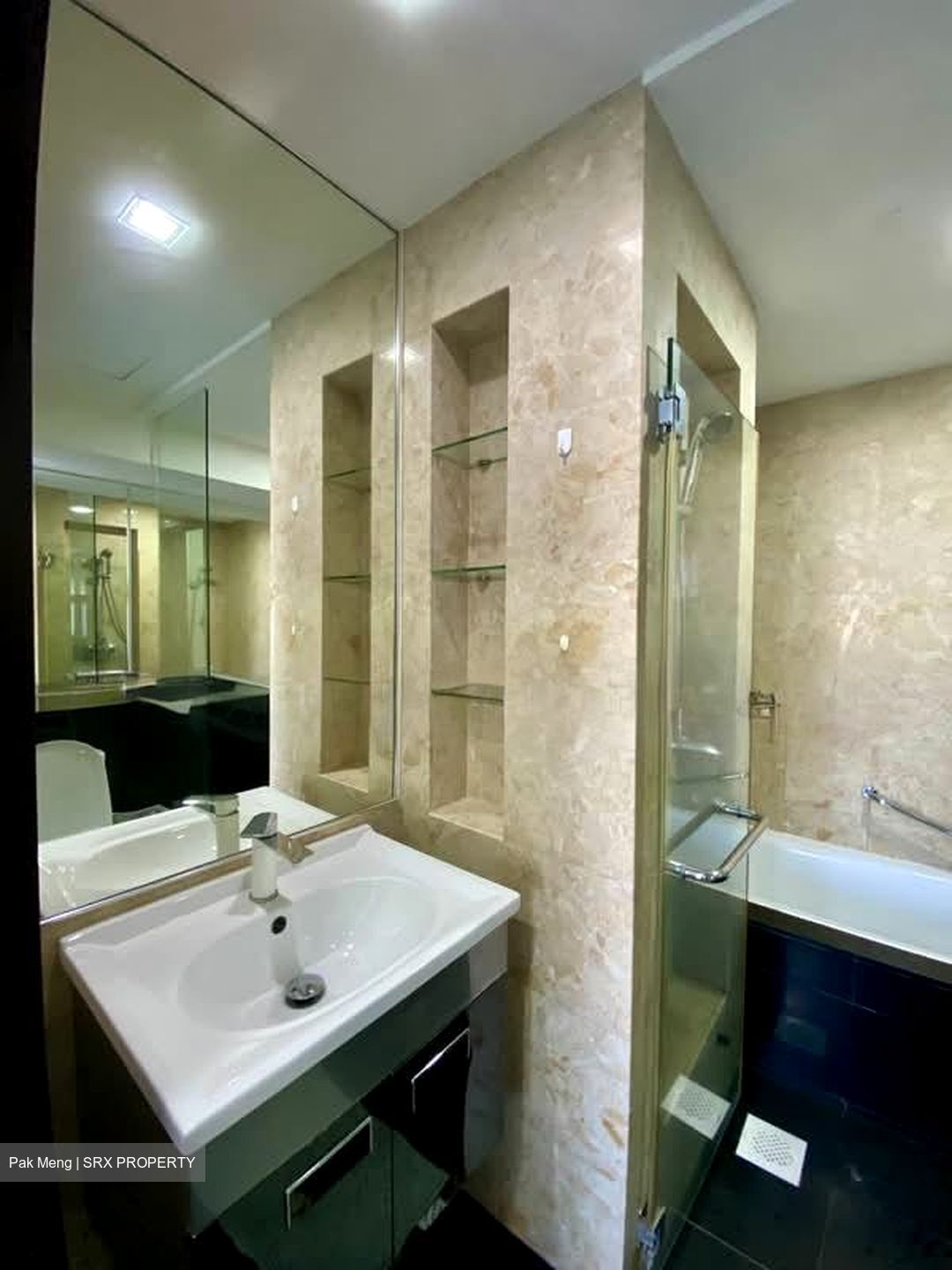 Grandeur 8 (D20), Condominium #571396901